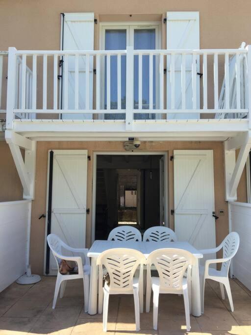 T3 En Duplex Avec Grande Piscine Apartment Anglet Exterior foto